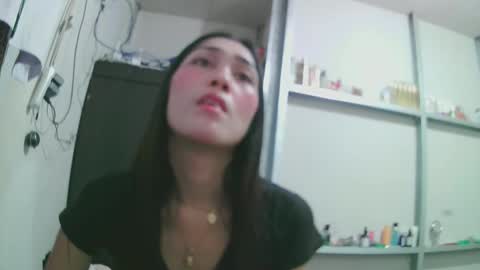 Snapshot of luxy27 chatting on September 20, 12:55 pm nikke online show from September 20, 12:55 pm