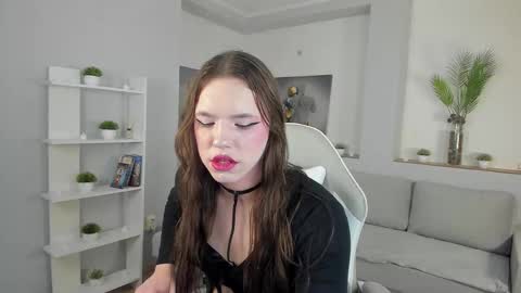 Medison online show from November 11, 9:33 am