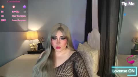 majestydannaxx online show from November 2, 4:54 am