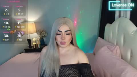 majestydannaxx online show from July 21, 4:04 am
