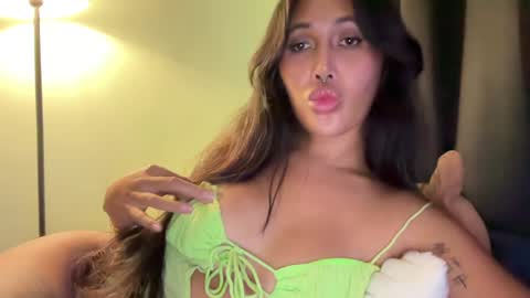 Snapshot of mariafatale_00 chatting on January 10, 6:38 pm Maria online show from January 10, 6:38 pm