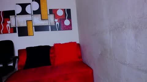 mariana_16_ online show from January 11, 12:01 am
