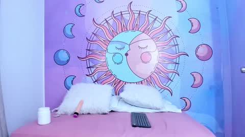 mariana_16_ online show from September 30, 7:47 pm