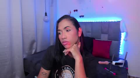 massielhot online show from January 11, 9:43 pm