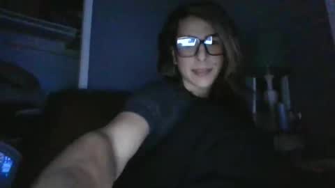 Snapshot of mayra_mayhem chatting on February 18, 7:54 pm diana doll online show from February 18, 7:54 pm