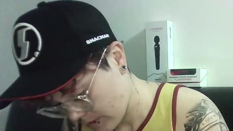 Megan and sophi online show from March 5, 2:10 am