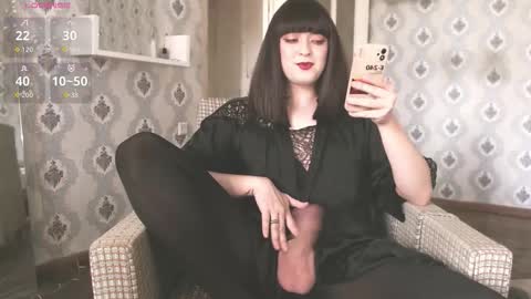 mia_wallase online show from February 14, 9:16 am