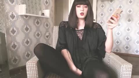 mia_wallase online show from February 22, 11:13 am