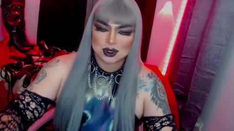 Michelle online show from February 18, 4:26 pm