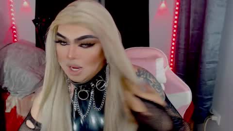 Michelle online show from February 21, 3:42 am