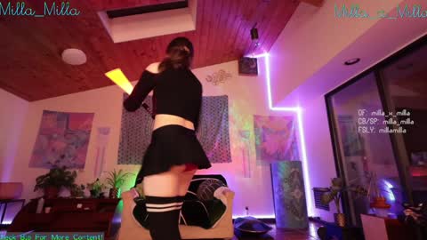 milla_milla online show from February 2, 5:10 am