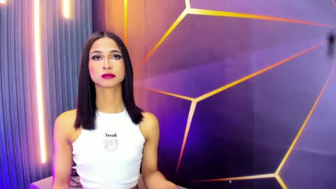 miss_isa19 online show from May 14, 12:59 pm