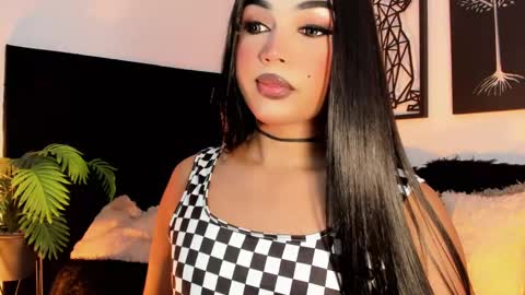 miss_zz online show from September 25, 10:28 pm