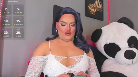 kassandra lazcano online show from November 30, 2:25 am