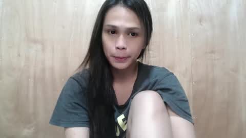 MOMIKHEM online show from March 2, 2:04 pm