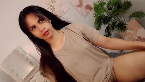 MOMIKHEM online show from September 18, 6:40 am