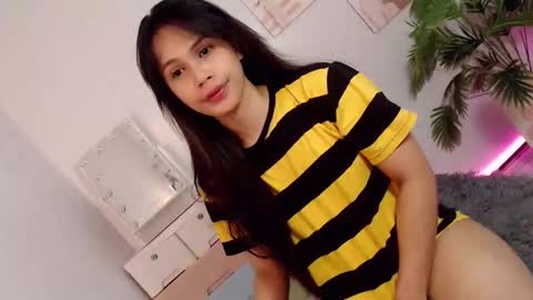 MOMIKHEM online show from September 22, 7:13 am