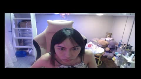 ELYSE A SIMPLE GIRL online show from February 8, 11:27 am