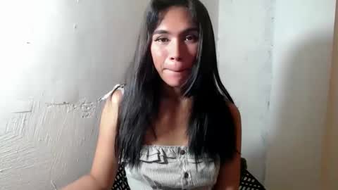 mouiline_rouge69 online show from March 25, 2:39 am