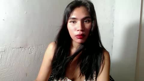 mouiline_rouge69 online show from April 1, 5:31 am