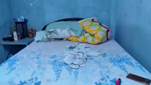 mrladybunnycock online show from October 25, 2:39 am