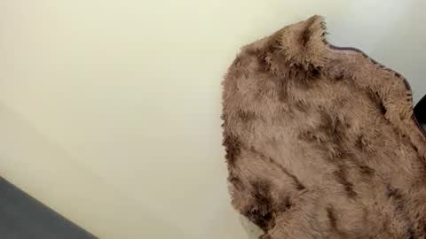 selena online show from January 19, 10:39 am