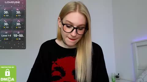 Snapshot of my_tenderness chatting on February 13, 10:23 am Dana online show from February 13, 10:23 am