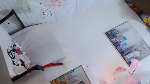 yannah online show from February 6, 6:56 pm