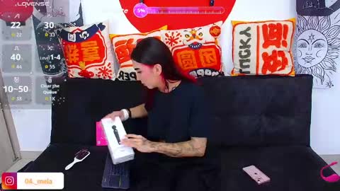 naomi_femme online show from May 12, 11:19 am
