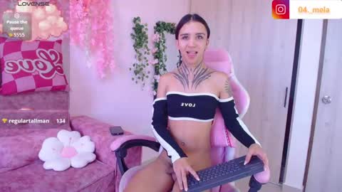naomi_femme online show from July 14, 12:33 pm