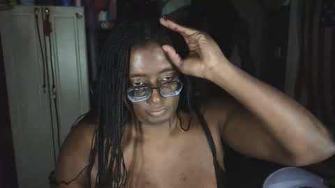 Naomi online show from November 23, 10:01 pm