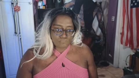 Naomi online show from November 25, 4:53 pm