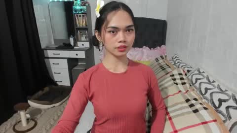 emma online show from January 13, 12:56 pm