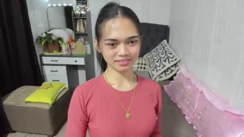 emma online show from February 27, 8:42 pm