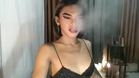 neomi online show from February 17, 4:03 pm