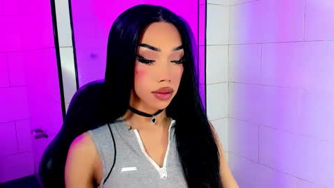 Nicky online show from November 15, 9:18 am