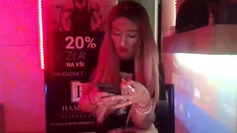 Nikki online show from March 29, 9:04 pm