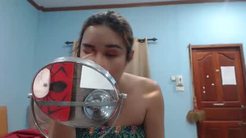 ninew online show from September 22, 8:58 pm