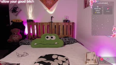 noah420sr online show from April 20, 11:56 am