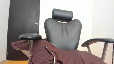 noahcogido online show from September 15, 3:17 pm