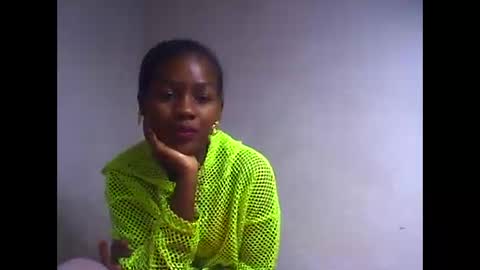 oooorazanasoa online show from May 28, 6:22 am