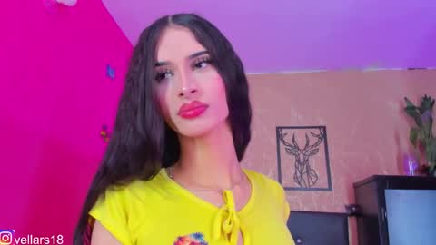 vella online show from October 17, 8:23 pm