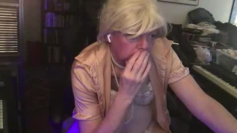 Pantyvioletlace online show from March 31, 11:18 pm