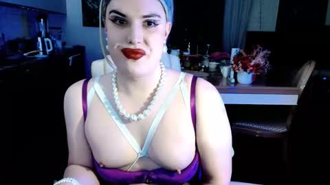 Sarina Williams online show from March 15, 1:03 pm