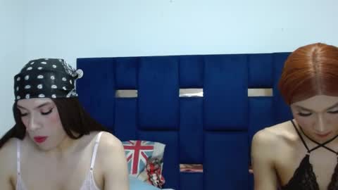 pinkluna0 online show from April 3, 6:33 am