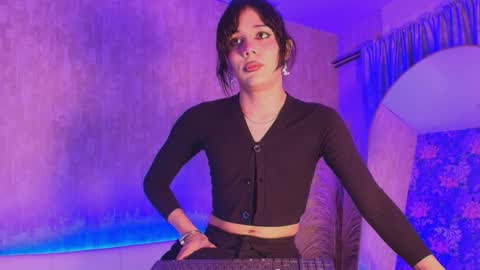 cris online show from March 31, 3:08 am