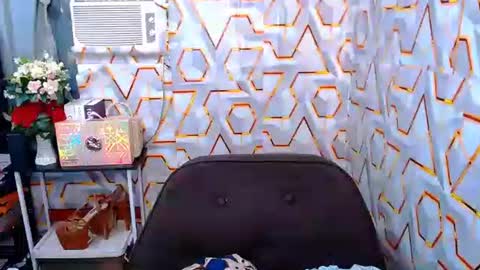 Francine online show from January 12, 10:11 am