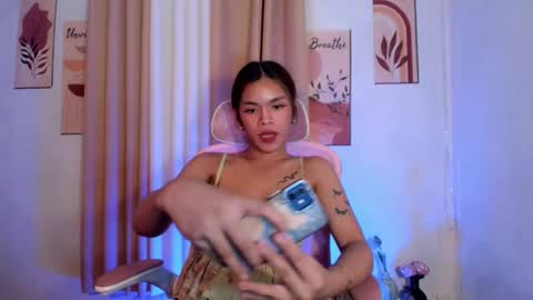 Ms. Pressy online show from December 16, 8:47 pm