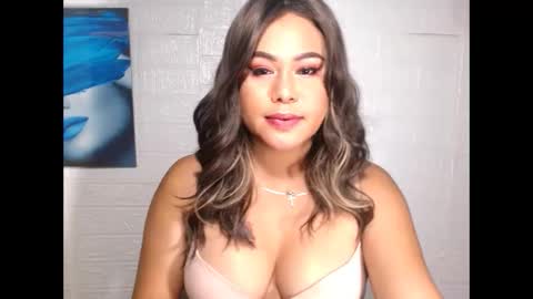 prettydiannara online show from February 18, 12:48 am