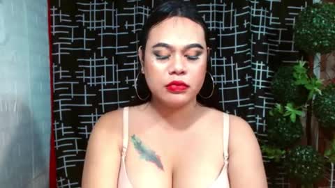 prettydiannara online show from October 15, 5:51 am